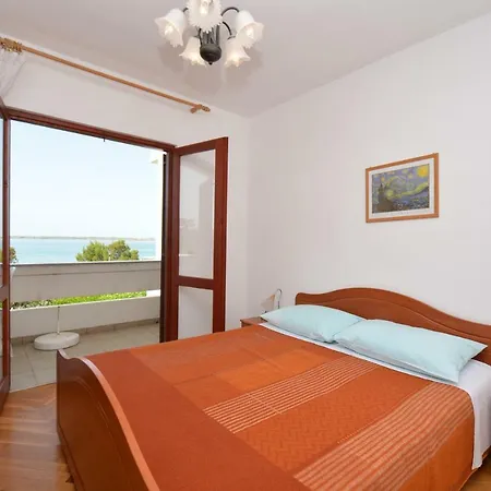 Appartamento Apartments Beach Vrsi