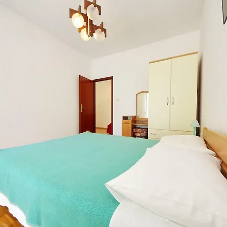 Appartamento Apartments Beach Vrsi