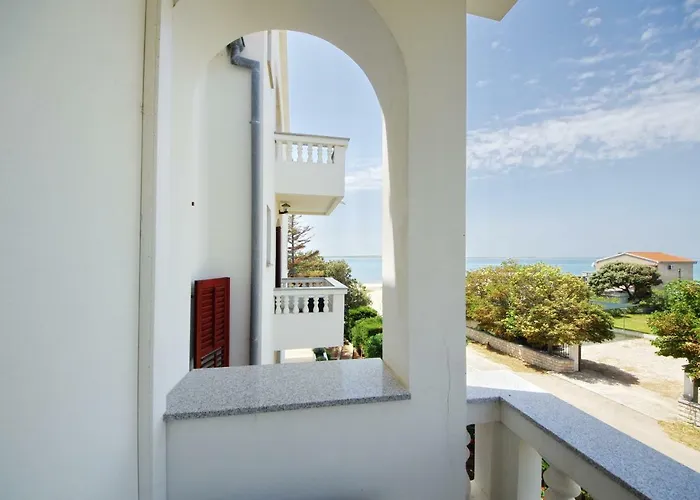 Apartamento Apartments Beach *